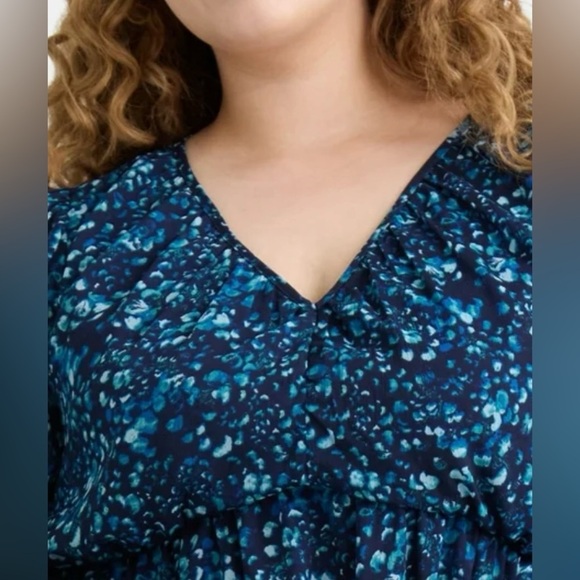 Terra & Sky Women's Plus Size Long Sleeve Mini Peasant Dress - Picture 3 of 14